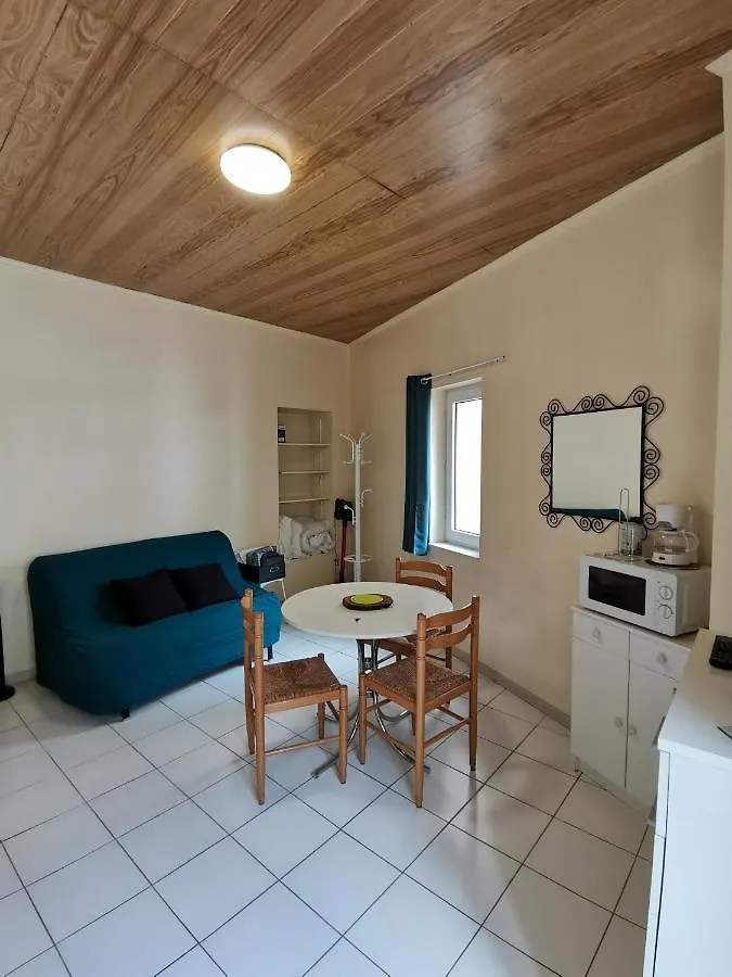 Appartement -AU 2- Studio au centre de Millau
